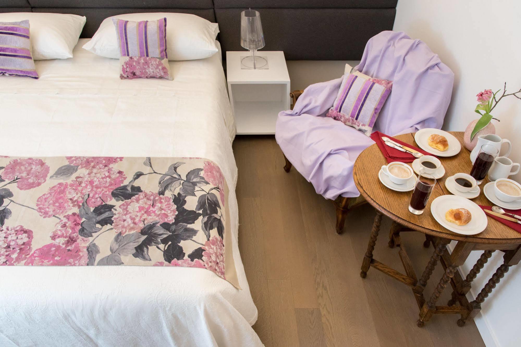 Approdo Ripetta Bed & Breakfast Roma Eksteriør bilde